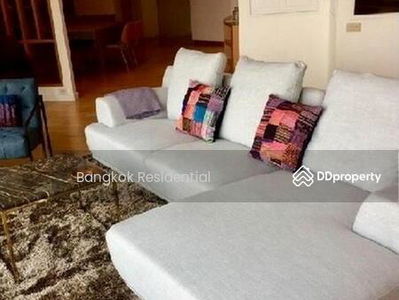 Baan Sathorn Chaopraya, Bangkok, Thailand Baan Sathorn Chaopraya, Bangkok, Thailand