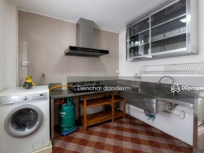 -Large detached house, Soi Lasalle 6, Bangkok, Thailand -Large detached house, Soi Lasalle 6, Bangkok, Thailand