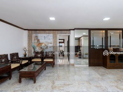 -Large detached house, Soi Lasalle 6, Bangkok, Thailand -Large detached house, Soi Lasalle 6, Bangkok, Thailand