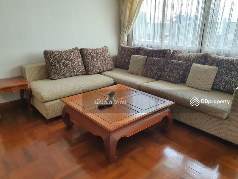 The Royal Place 2, Bangkok, Thailand The Royal Place 2, Bangkok, Thailand