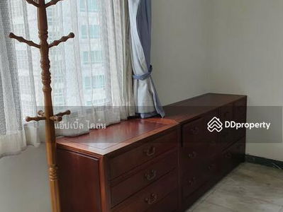 The Royal Place 2, Bangkok, Thailand The Royal Place 2, Bangkok, Thailand