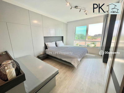 Gehäuse In Ban Ratsada, Thailand Gehäuse In Ban Ratsada, Thailand