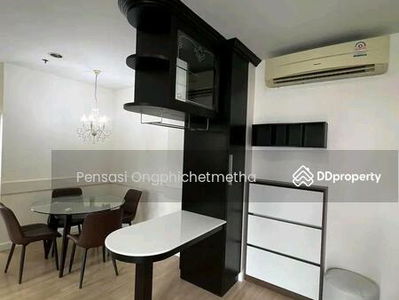 Life @ Sathorn 10, Bangkok, Thailand Life @ Sathorn 10, Bangkok, Thailand