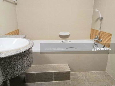 Arena Garden On Nut 44, Bangkok, Thailand Arena Garden On Nut 44, Bangkok, Thailand