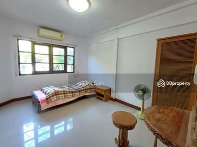 Suthep, Chiang Mai, Thailand Suthep, Chiang Mai, Thailand