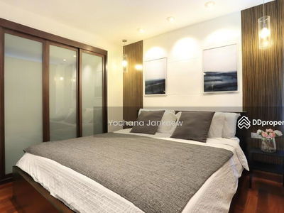 Urbana Langsuan, Bangkok, Thailand Urbana Langsuan, Bangkok, Thailand