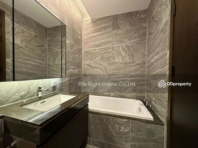 The Esse Sukhumvit 36, Bangkok, Thailand The Esse Sukhumvit 36, Bangkok, Thailand