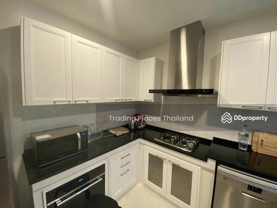 Single house in Bangna, Samut Prakan, Thailand Single house in Bangna, Samut Prakan, Thailand