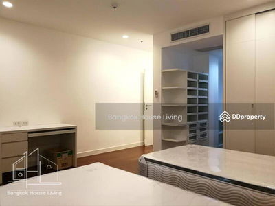 Ekamai Gardens, Bangkok, Thailand Ekamai Gardens, Bangkok, Thailand