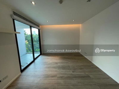 Baan Lux-Sathon, Bangkok, Thailand Baan Lux-Sathon, Bangkok, Thailand