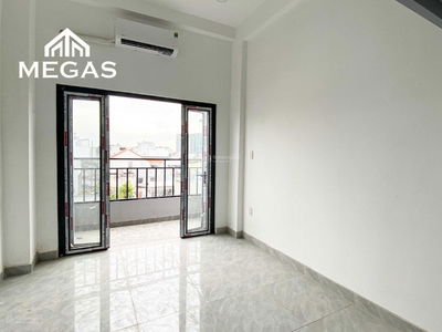 An Nhon Street, Vietnam An Nhon Street, Vietnam