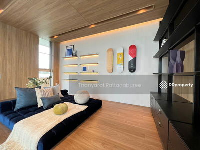 VIVE Rama 9, Bangkok, Thailand VIVE Rama 9, Bangkok, Thailand