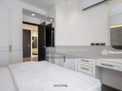 Lyss Ratchayothin, Bangkok, Thailand Lyss Ratchayothin, Bangkok, Thailand