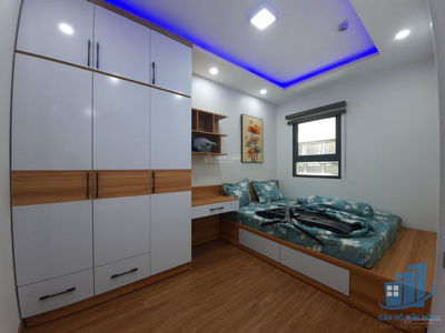 Topaz Twins, Vietnam Topaz Twins, Vietnam