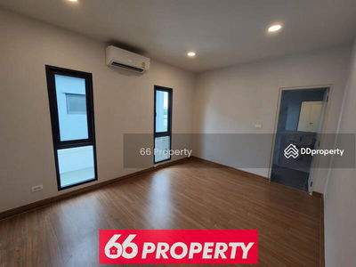 Centro Bangna, Samut Prakan, Thailand Centro Bangna, Samut Prakan, Thailand