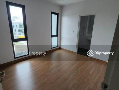 Centro Bangna, Samut Prakan, Thailand Centro Bangna, Samut Prakan, Thailand