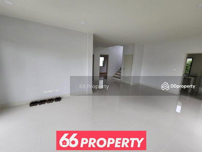 Centro Bangna, Samut Prakan, Thailand Centro Bangna, Samut Prakan, Thailand