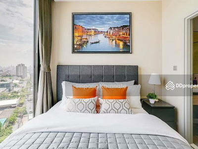 The Line Jatujak-Mochit, Bangkok, Thailand The Line Jatujak-Mochit, Bangkok, Thailand