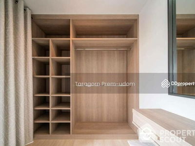 Life One Wireless, Bangkok, Thailand Life One Wireless, Bangkok, Thailand