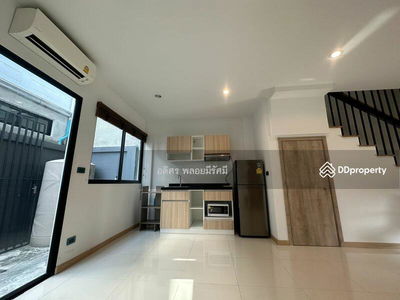 House Clover Ratchaphruek-Chaengwattana, Nonthaburi, Thailand House Clover Ratchaphruek-Chaengwattana, Nonthaburi, Thailand