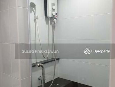 Asakan Place Srinakarin, Bangkok, Thailand Asakan Place Srinakarin, Bangkok, Thailand