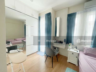 Townhome Golden Town Wong Sawang - Khae Rai, Nonthaburi, Thailand Townhome Golden Town Wong Sawang - Khae Rai, Nonthaburi, Thailand