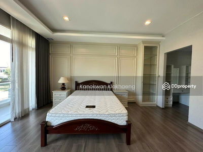 Mantana Bangna Km.7, Samut Prakan, Thailand Mantana Bangna Km.7, Samut Prakan, Thailand