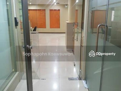 10110, Bangkok, Thailand 10110, Bangkok, Thailand