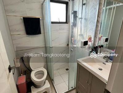 Pleno Rattanathibet - Bang Yai, behind the corner, very fully decorated. There is a guest house. With Jacuzzi tub, Nonthaburi, Thailand Pleno Rattanathibet - Bang Yai, behind the corner, very fully decorated. There is a guest house. With Jacuzzi tub, Nonthaburi, Thailand