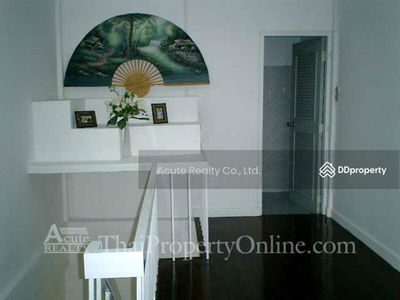 Yenarkard Residence, Bangkok, Thailand Yenarkard Residence, Bangkok, Thailand