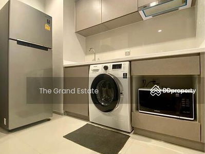 Life Asoke-Rama 9, Bangkok, Thailand Life Asoke-Rama 9, Bangkok, Thailand