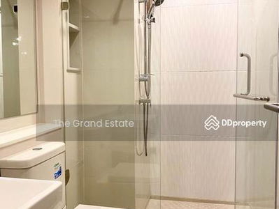 Life Asoke-Rama 9, Bangkok, Thailand Life Asoke-Rama 9, Bangkok, Thailand