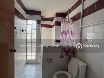 Eastern Village Pha Daeng Sri Racha, Chon Buri, Thailand Eastern Village Pha Daeng Sri Racha, Chon Buri, Thailand