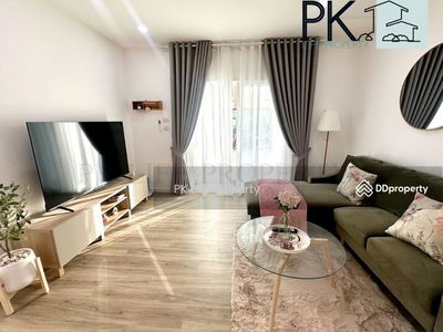 Gehäuse In Kathu, Thailand Gehäuse In Kathu, Thailand