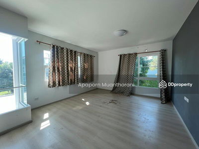 Manthana Village, Nakhon Pathom, Nakhon Pathom, Thailand Manthana Village, Nakhon Pathom, Nakhon Pathom, Thailand