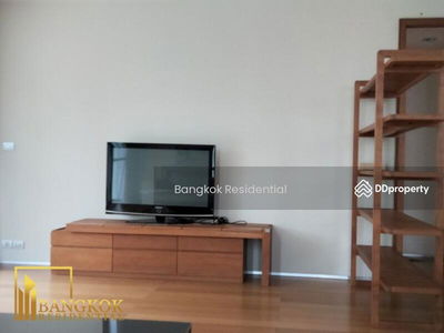 Ficus Lane, Bangkok, Thailand Ficus Lane, Bangkok, Thailand