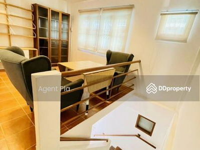 Townhouse for rent at Sukhumvit 105 (SPSAM1263), Bangkok, Thailand Townhouse for rent at Sukhumvit 105 (SPSAM1263), Bangkok, Thailand