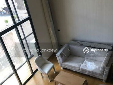 Siamese Exclusive Sukhumvit 31, Bangkok, Thailand Siamese Exclusive Sukhumvit 31, Bangkok, Thailand