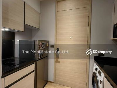 Park Origin Phrom Phong, Bangkok, Thailand Park Origin Phrom Phong, Bangkok, Thailand