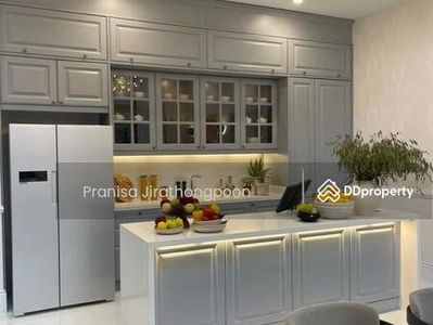 Narasiri Krungthep Kreetha, Bangkok, Thailand Narasiri Krungthep Kreetha, Bangkok, Thailand