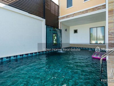 Beach Villa Holiday, Phuket, Thailand Beach Villa Holiday, Phuket, Thailand