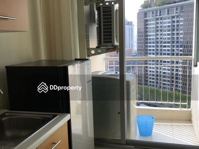 Life @ Sukhumvit 65, Bangkok, Thailand Life @ Sukhumvit 65, Bangkok, Thailand