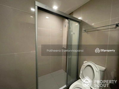 IDEO Sathorn-Wongwian Yai, Bangkok, Thailand IDEO Sathorn-Wongwian Yai, Bangkok, Thailand