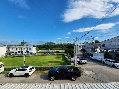 Townhome for rent, J City, Assumption College, Sriracha, fully furnished, ready to move in, Chon Buri, Thailand Townhome for rent, J City, Assumption College, Sriracha, fully furnished, ready to move in, Chon Buri, Thailand