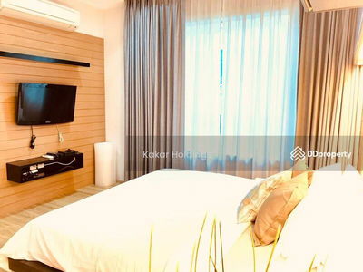 Siri At Sukhumvit, Bangkok, Thailand Siri At Sukhumvit, Bangkok, Thailand