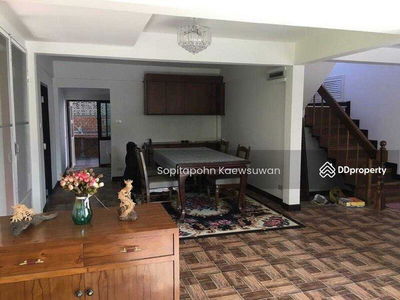 10240, Bangkok, Thailand 10240, Bangkok, Thailand