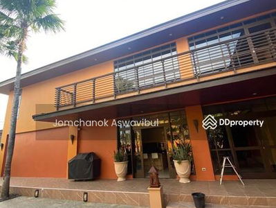 Panya Pattanakarn Village, Bangkok, Thailand Panya Pattanakarn Village, Bangkok, Thailand