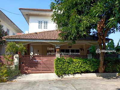 Detached House @ Soi Bann Burirom, Bangkok, Thailand Detached House @ Soi Bann Burirom, Bangkok, Thailand