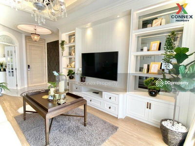 Park Origin Phrom Phong, Bangkok, Thailand Park Origin Phrom Phong, Bangkok, Thailand