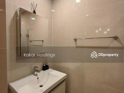 Park Origin Phrom Phong, Bangkok, Thailand Park Origin Phrom Phong, Bangkok, Thailand